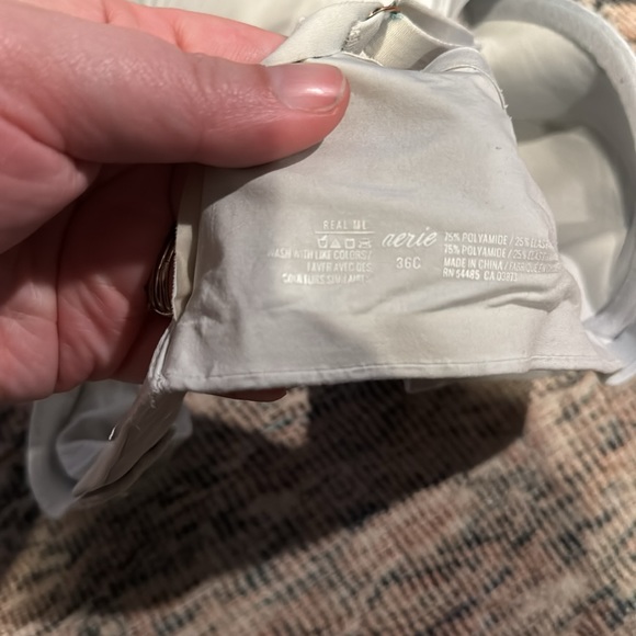 Aerie real me bra size 36C - Picture 3 of 4